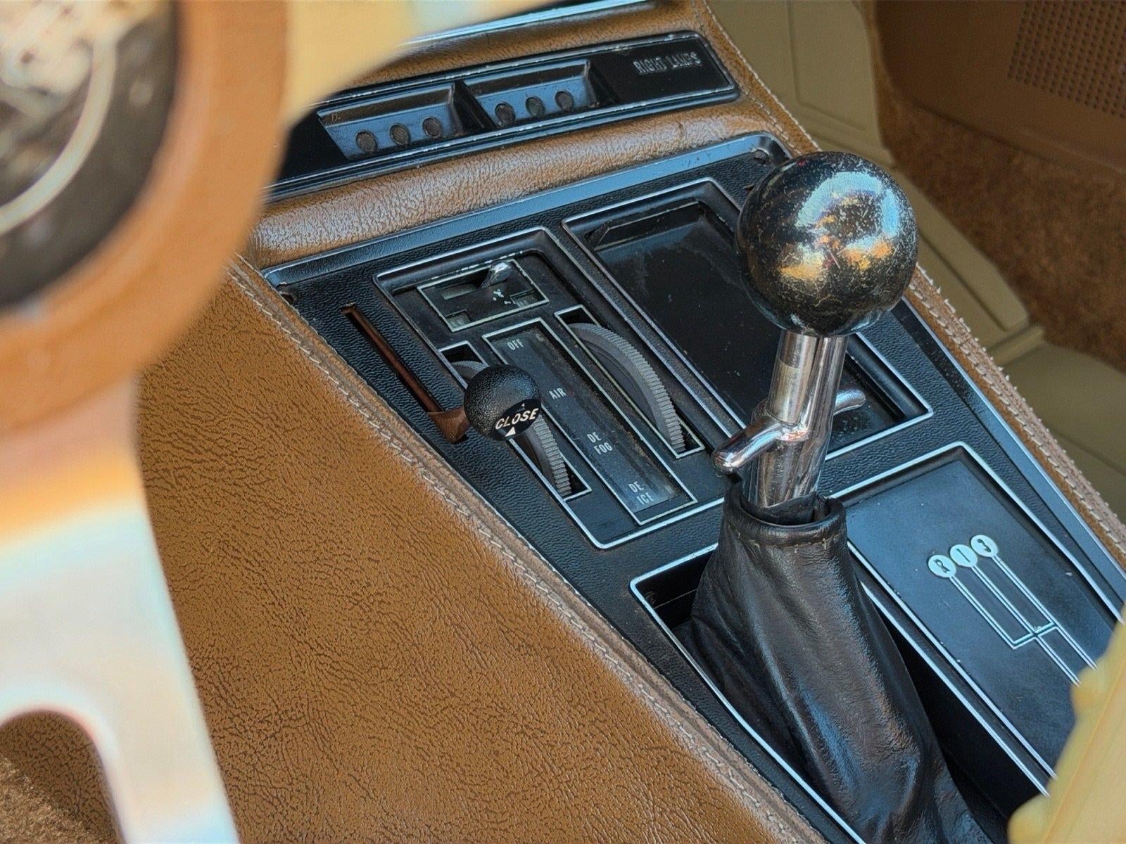 1971 Chevrolet CORVETTE STINGRAY