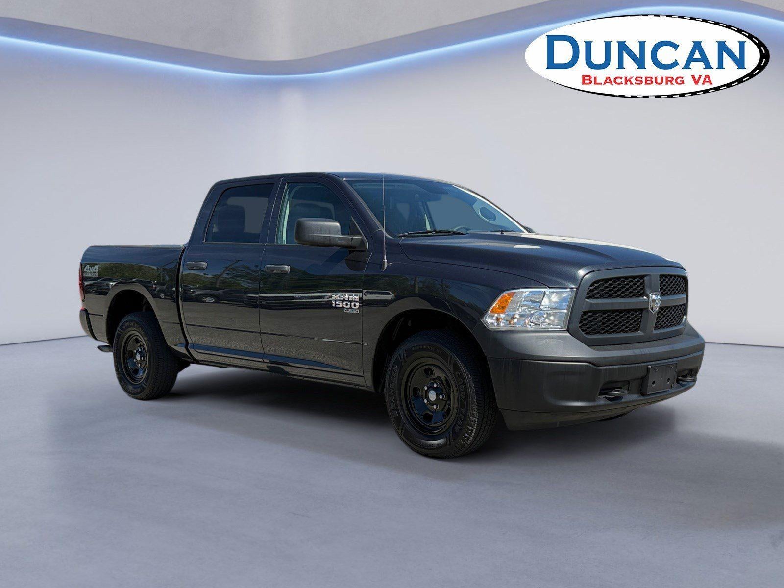 2019 RAM 1500 Classic Tradesman 4x4 Crew Cab 5'7's photo