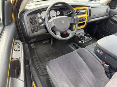 2004 Dodge Ram 1500 SLT