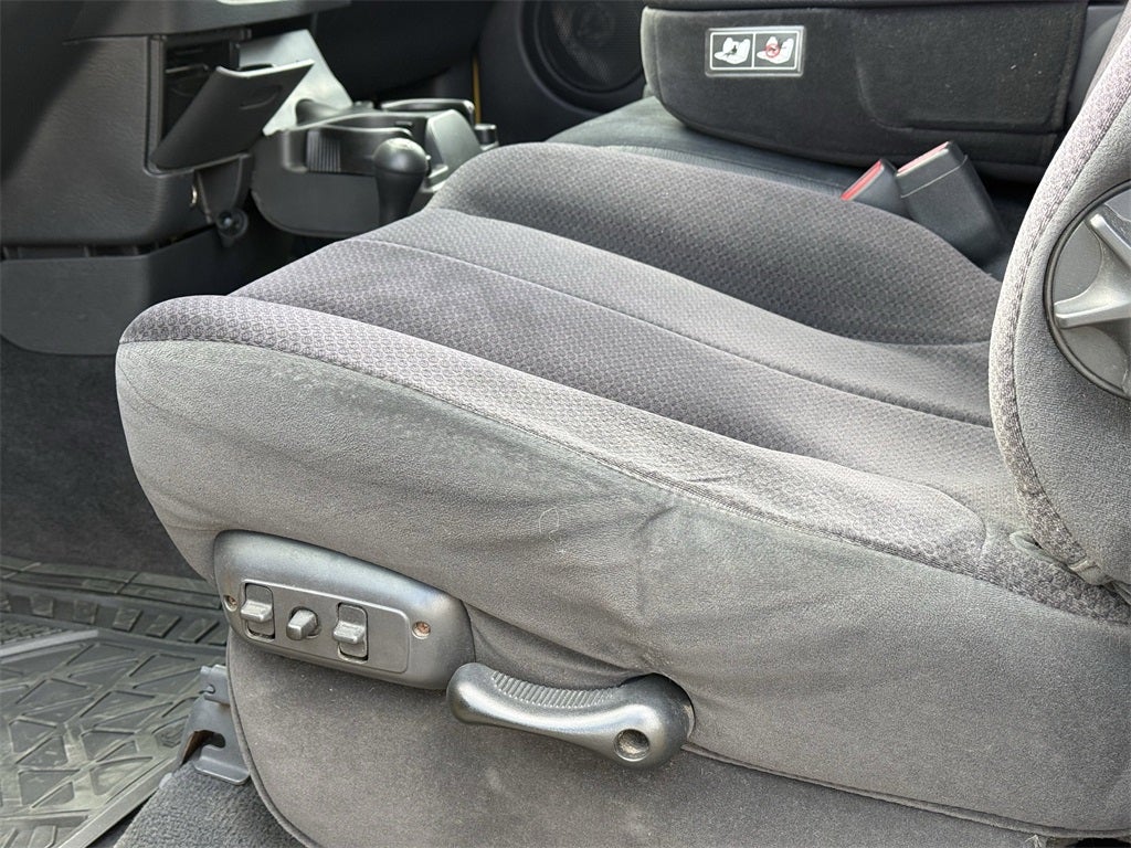 2004 Dodge Ram 1500 SLT