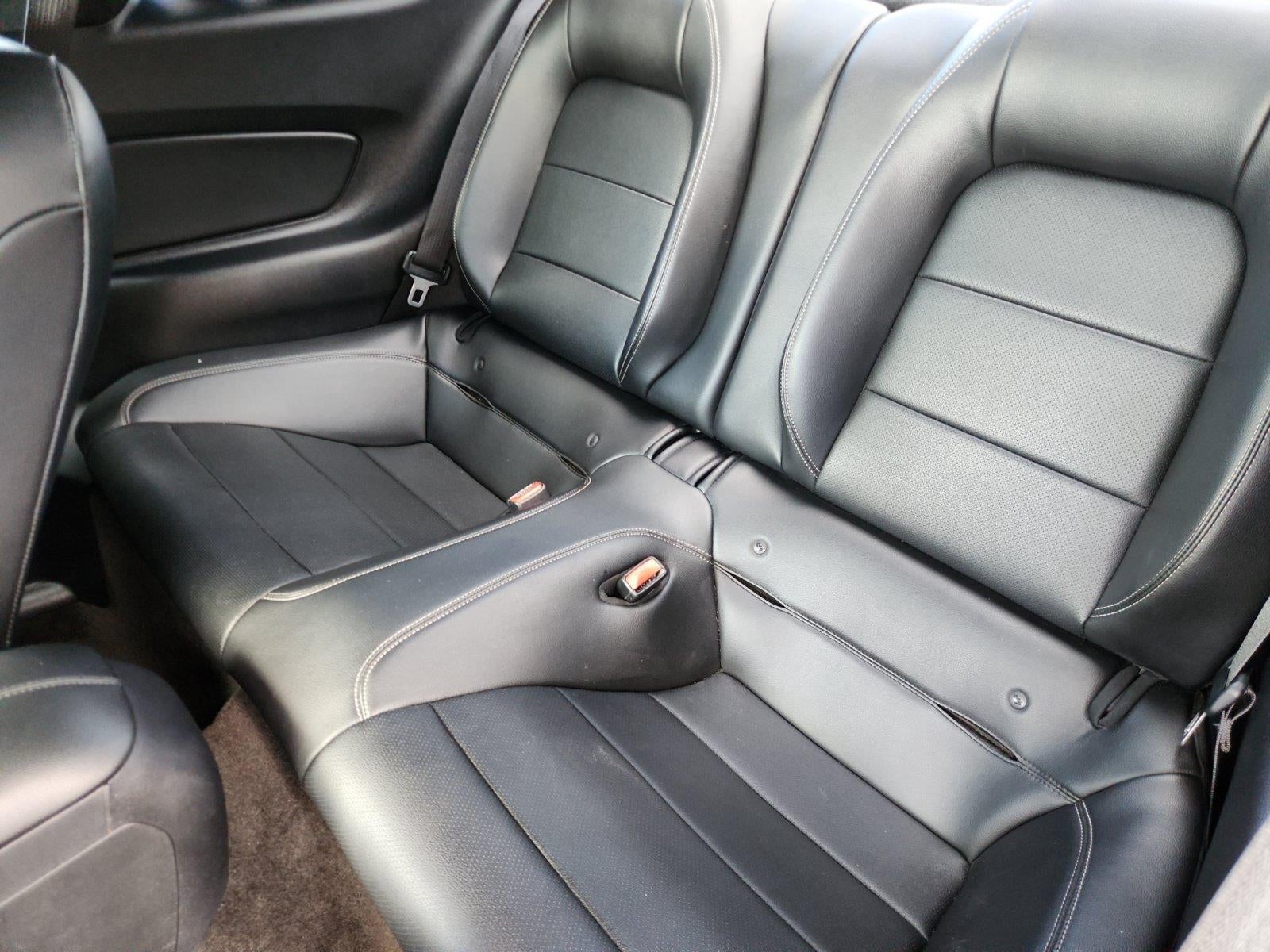2015 Ford Mustang I4