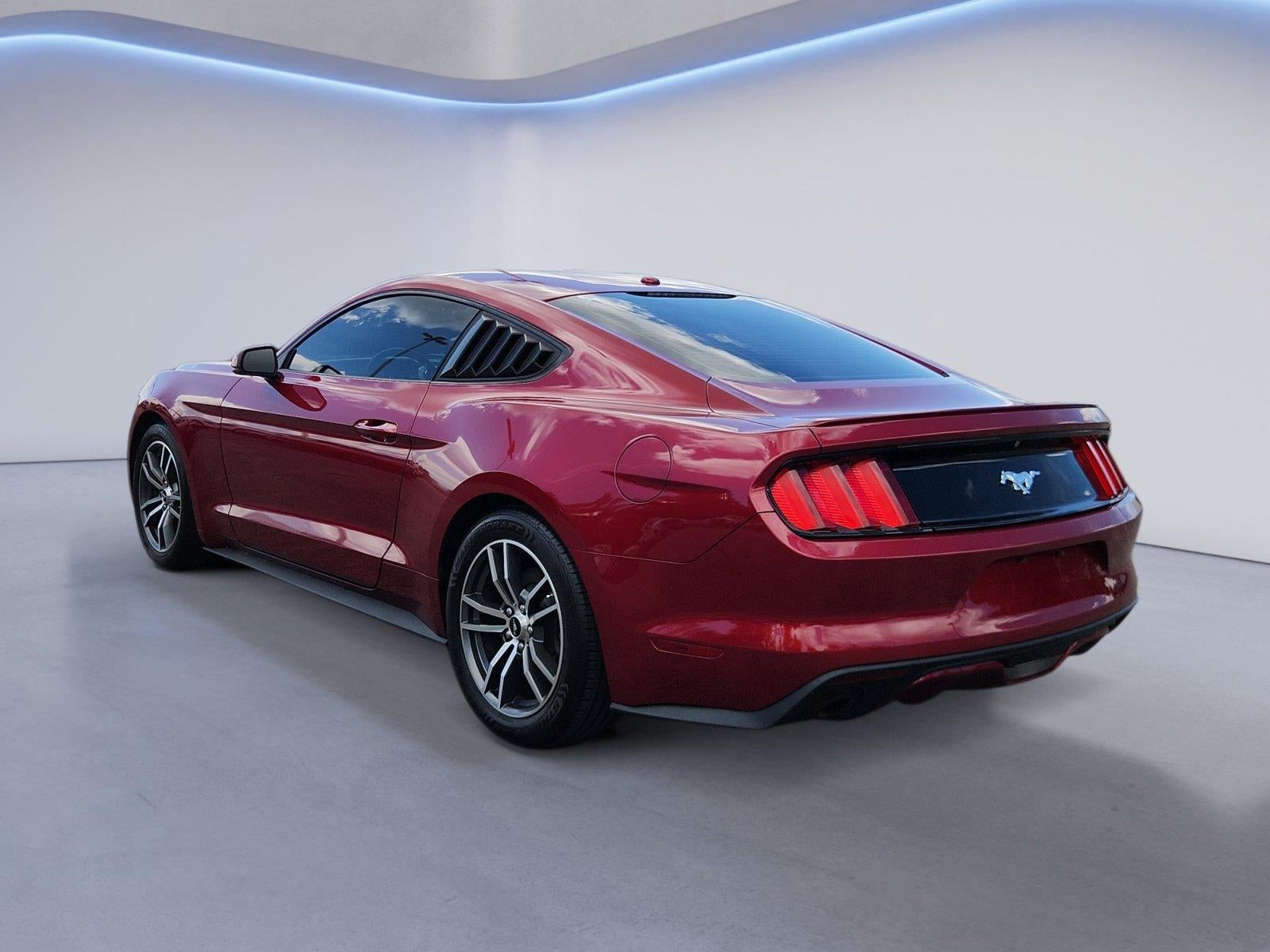 2015 Ford Mustang I4
