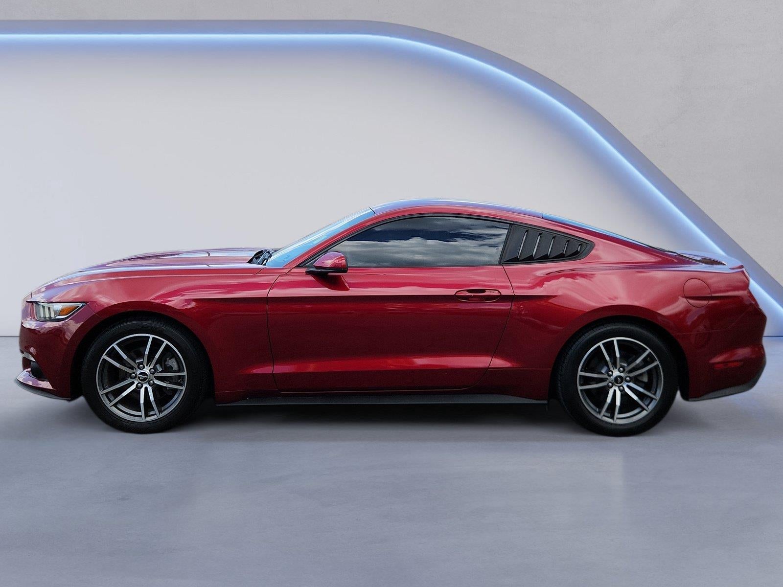 2015 Ford Mustang I4