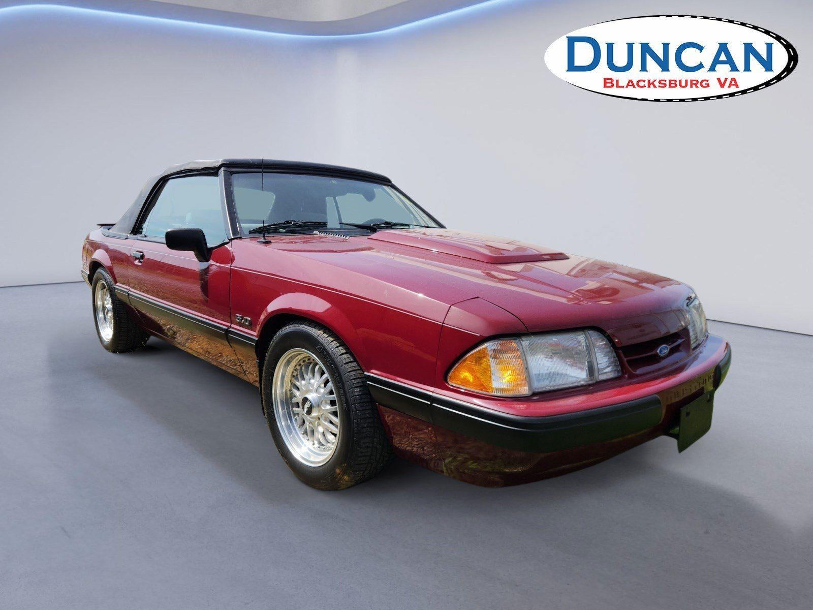 1988 Ford Mustang's photo