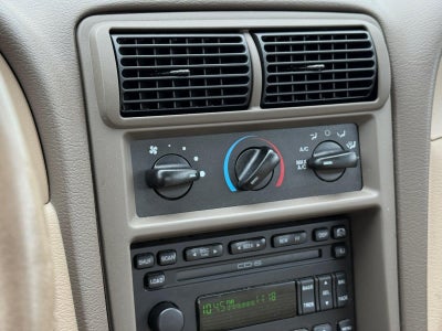 2003 Ford Mustang GT Deluxe