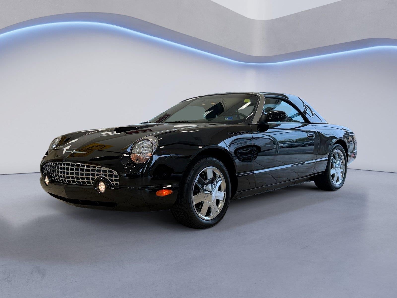 2002 Ford Thunderbird w/Hardtop Deluxe