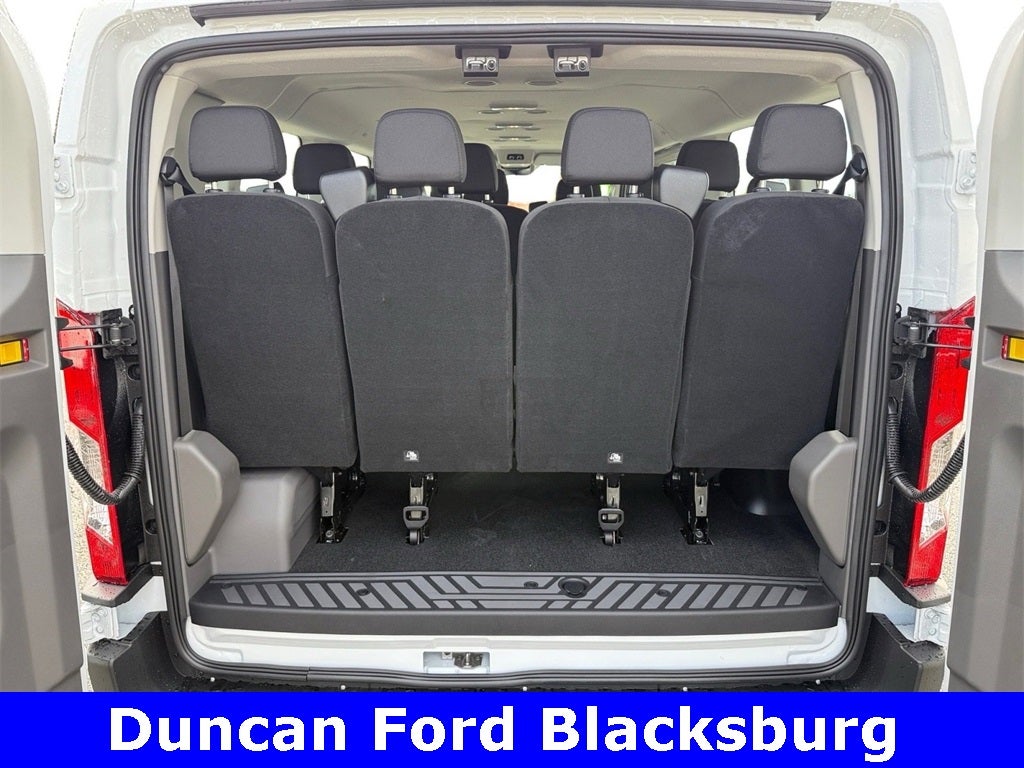 2025 Ford Transit-350 XL