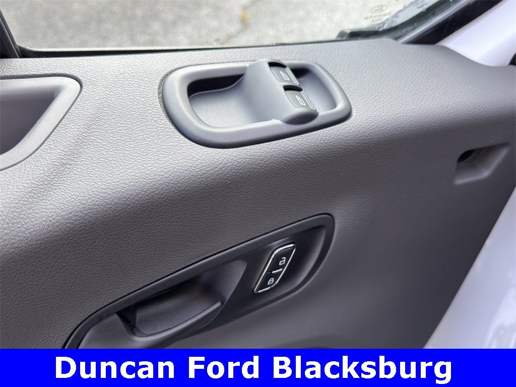 2025 Ford Transit-350 XL