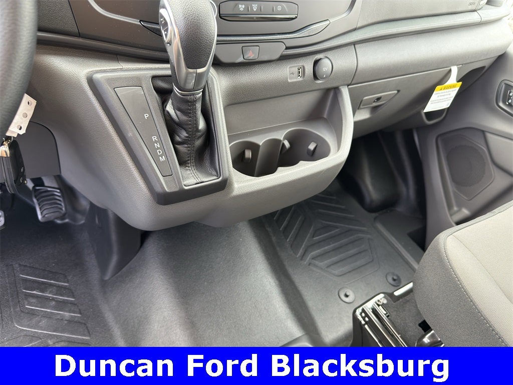 2025 Ford Transit-350 XL