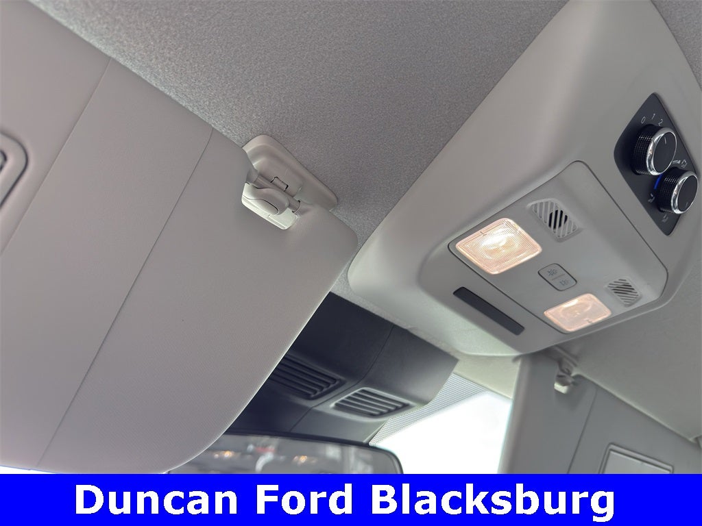 2025 Ford Transit-350 XL