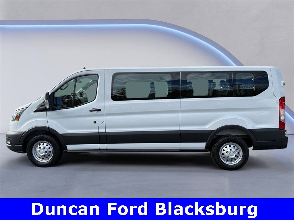 2025 Ford Transit-350 XL