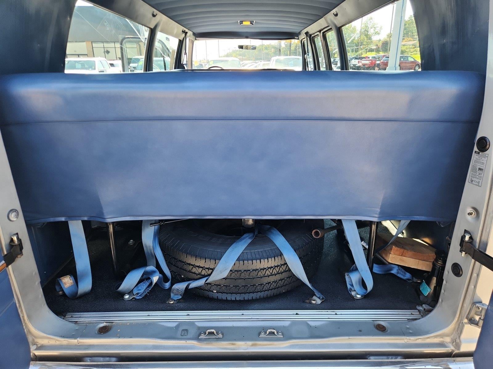 1988 Ford Club Wagon Base