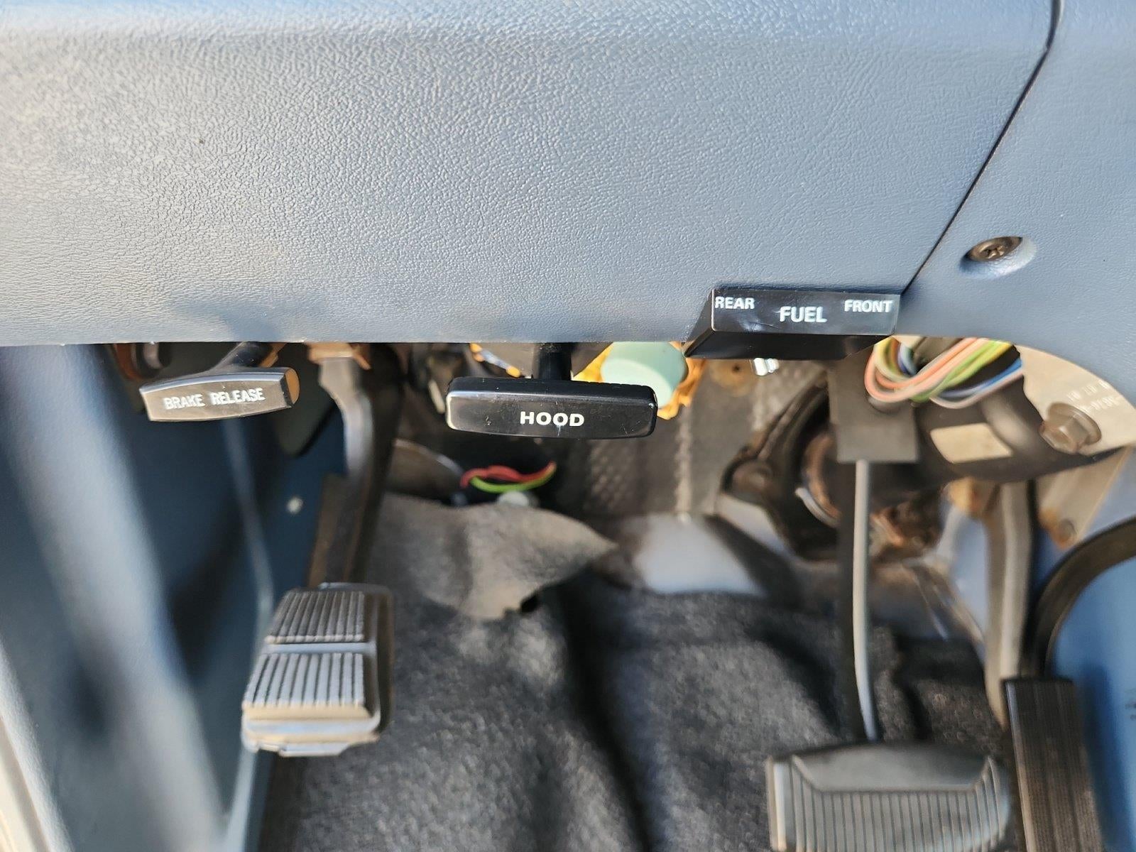 1988 Ford Club Wagon Base