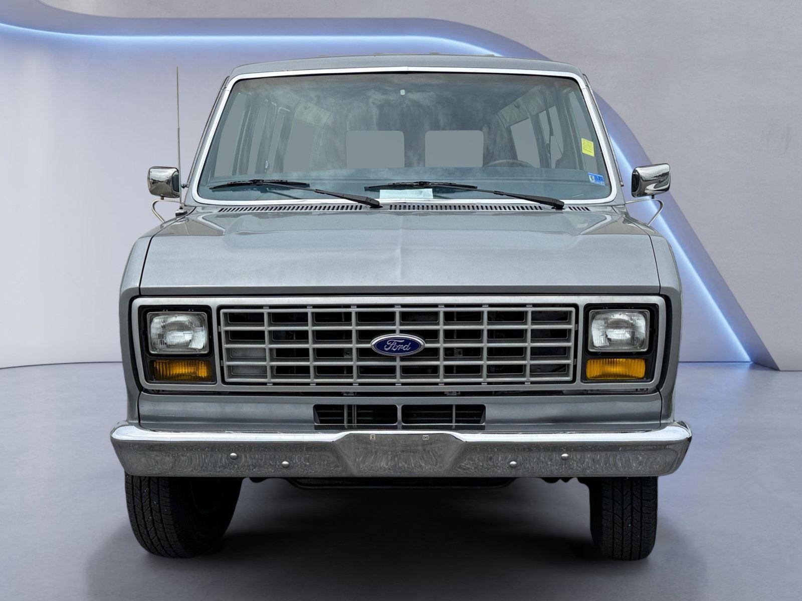 1988 Ford Club Wagon Base
