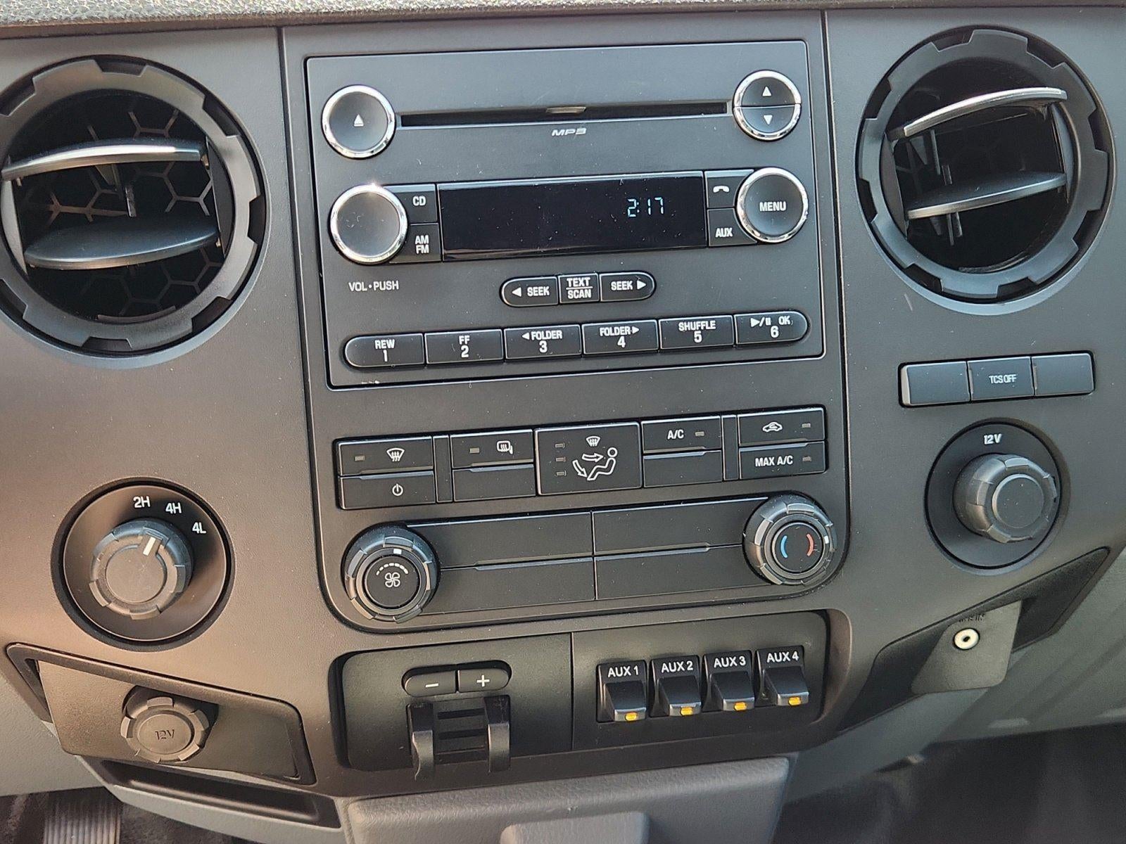 2013 Ford F450 Base