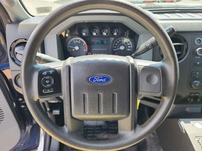 2013 Ford Super Duty F-450 DRW XL