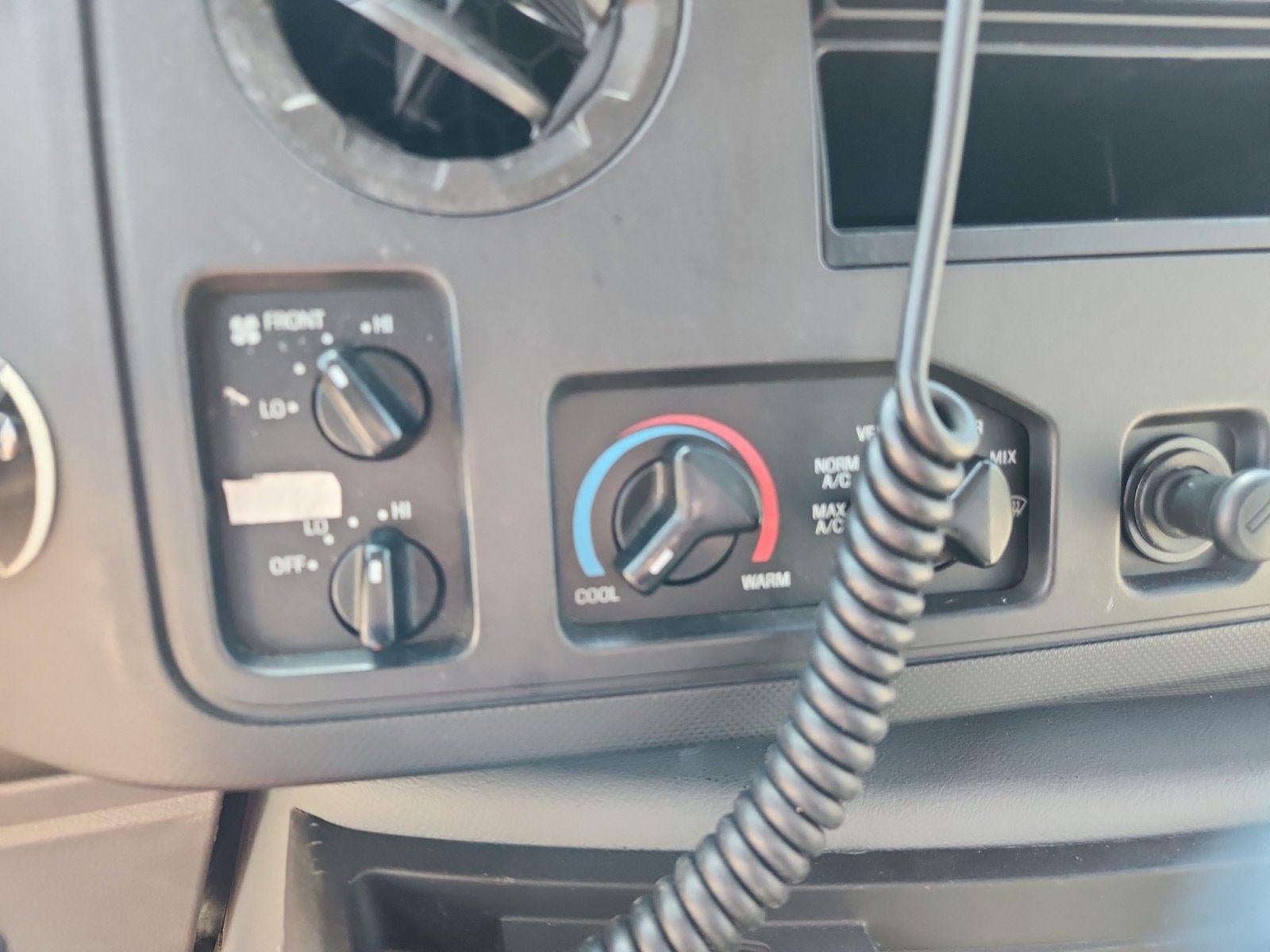 2009 Ford Econoline Commercial Cutaway CUTWY