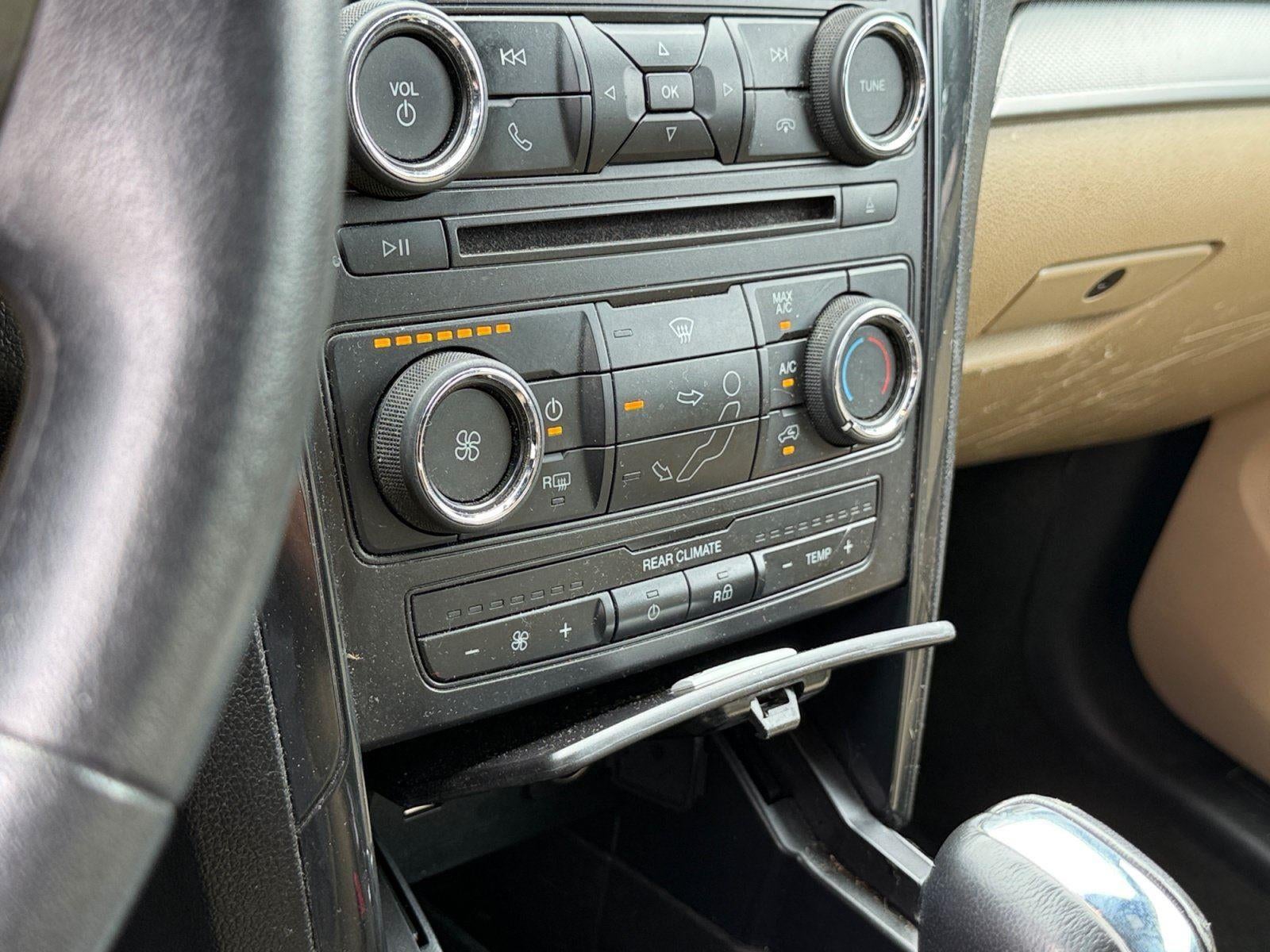 2017 Ford Explorer Base