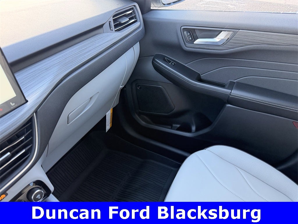 2026 Ford Escape Plug-In Hybrid Base