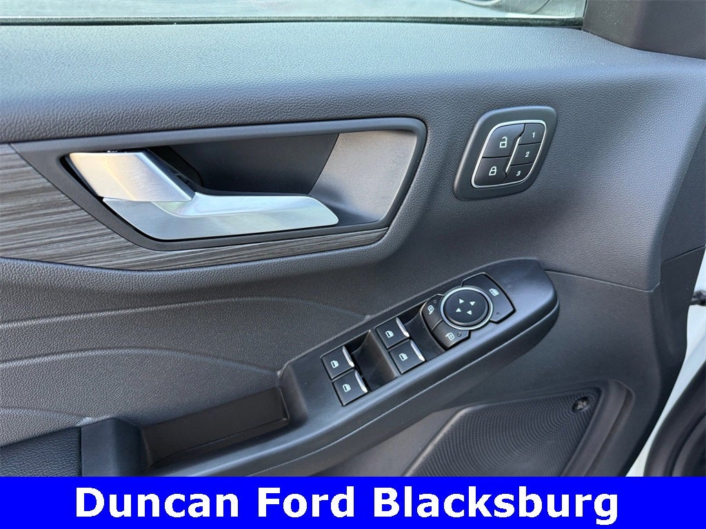 2026 Ford Escape Plug-In Hybrid Base