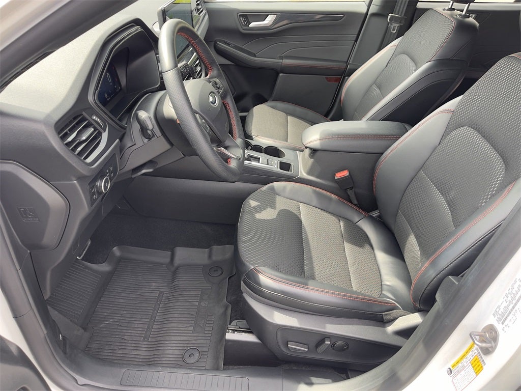 2024 Ford Escape Hybrid ST-Line Elite