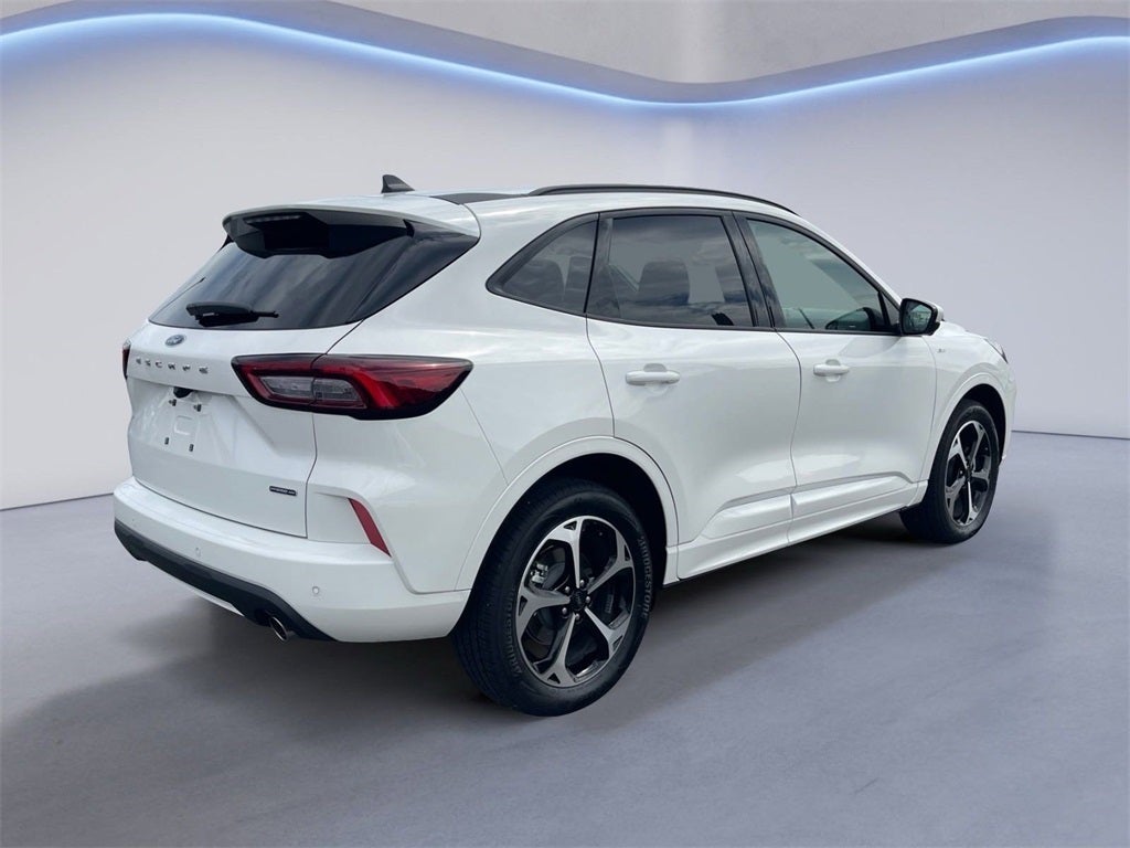 2024 Ford Escape Hybrid ST-Line Elite