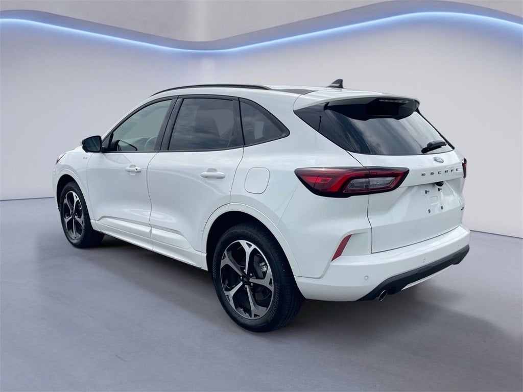 2024 Ford Escape Hybrid ST-Line Elite