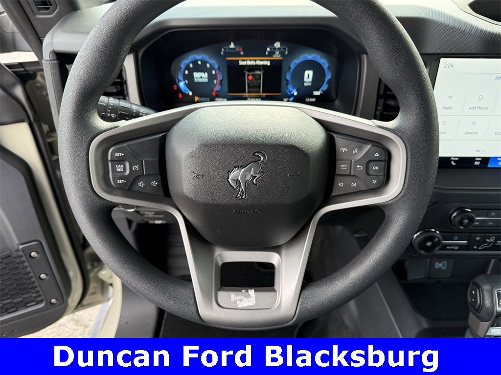 2025 Ford Bronco Base