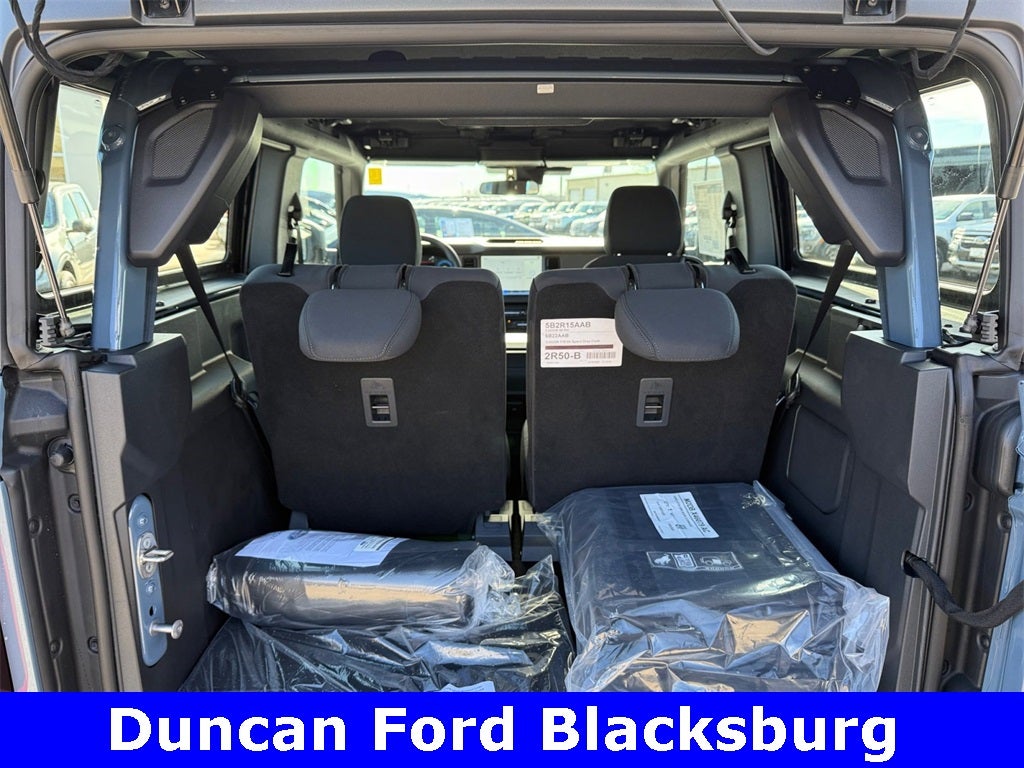 2025 Ford Bronco Base