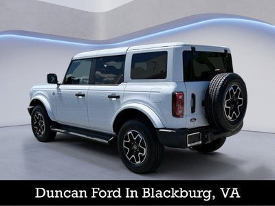2026 Ford Bronco Outer Banks