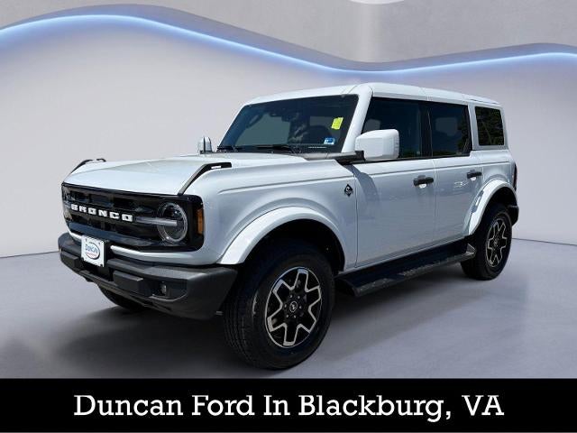 2026 Ford Bronco Outer Banks