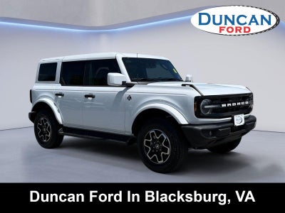 2026 Ford Bronco Outer Banks