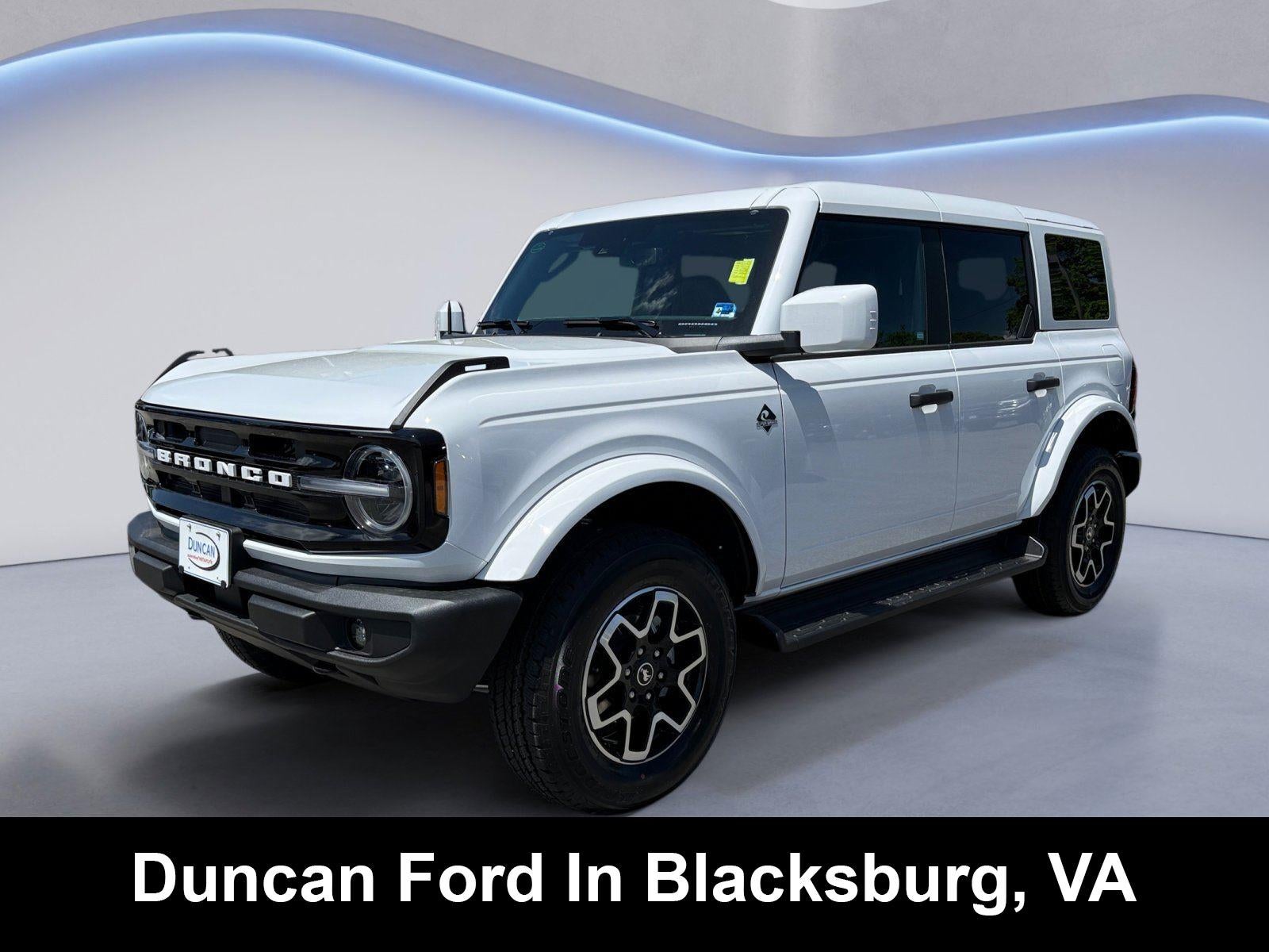 2026 Ford Bronco Outer Banks