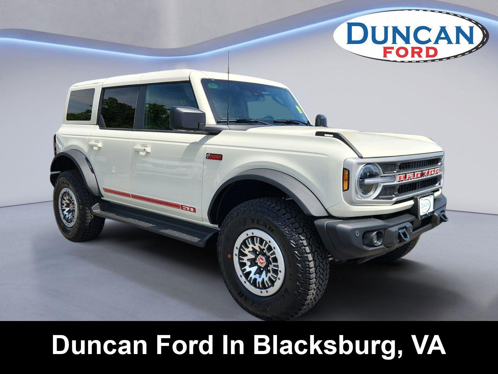 2026 Ford Bronco Outer Banks