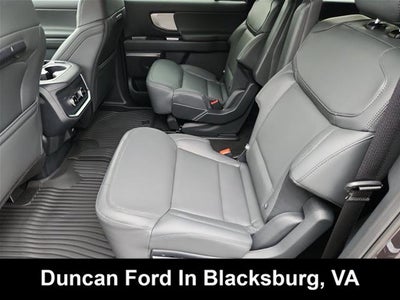 2027 Ford Expedition Max Active
