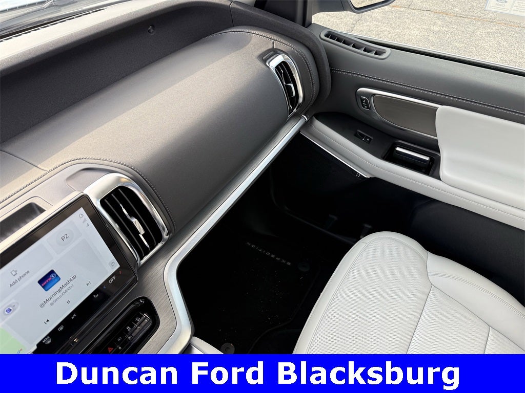 2025 Ford Expedition Platinum
