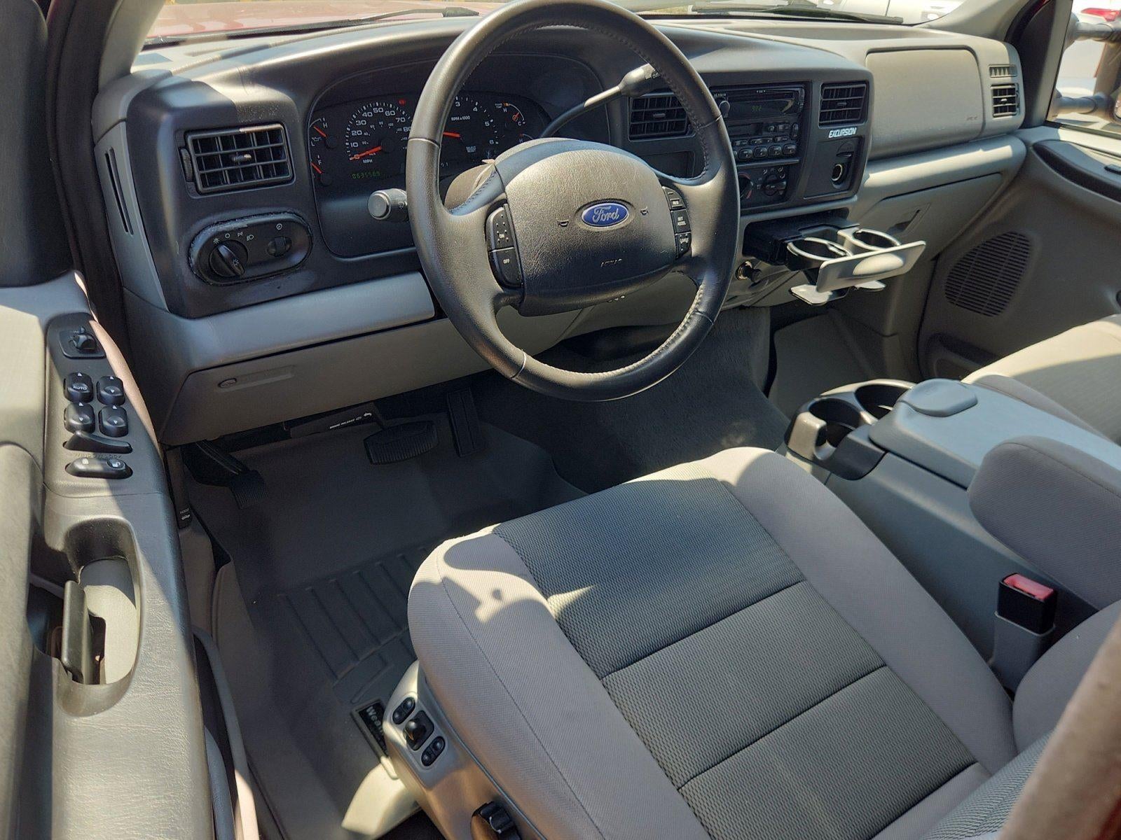 2005 Ford Excursion XLT
