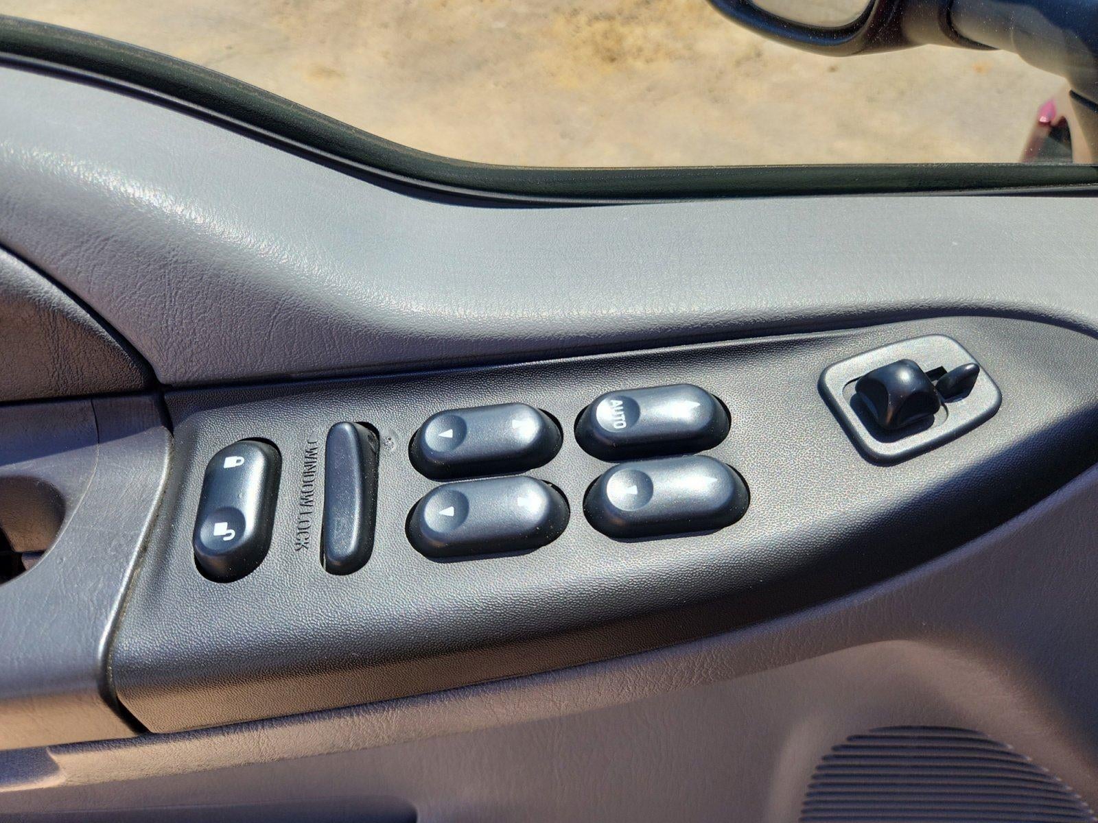 2005 Ford Excursion XLT
