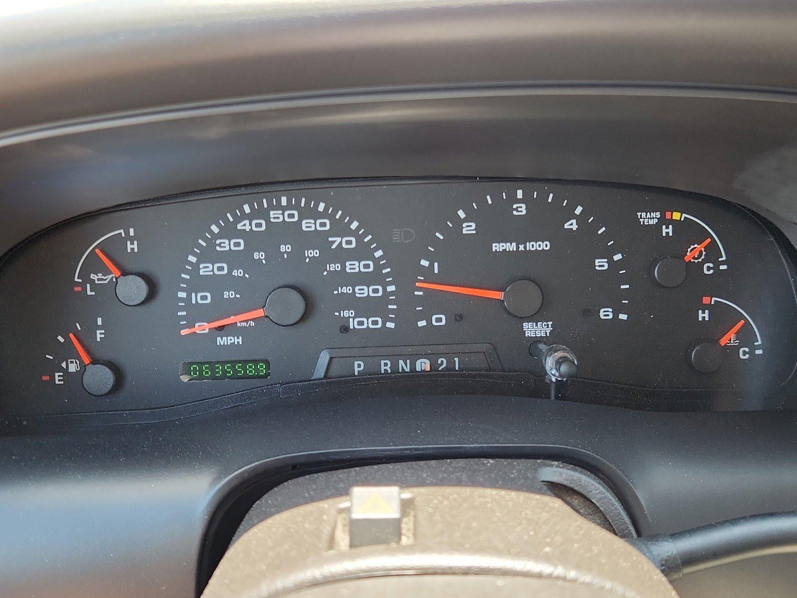 2005 Ford Excursion XLT