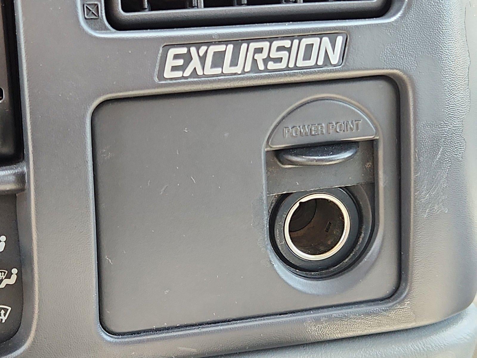 2005 Ford Excursion XLT