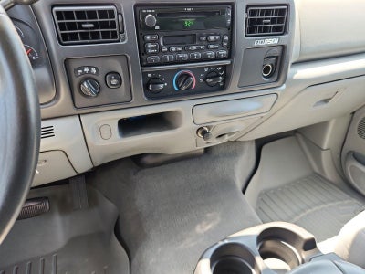 2005 Ford Excursion XLT