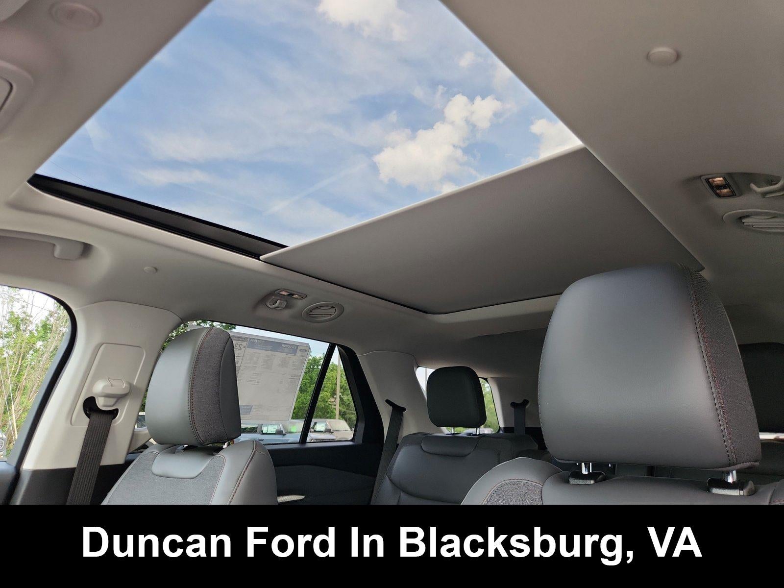 2026 Ford Explorer Active w/200A Pkg