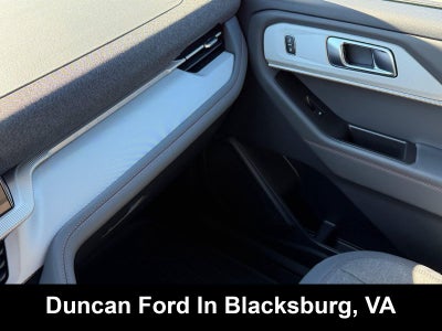 2027 Ford Explorer Active w/200A Pkg