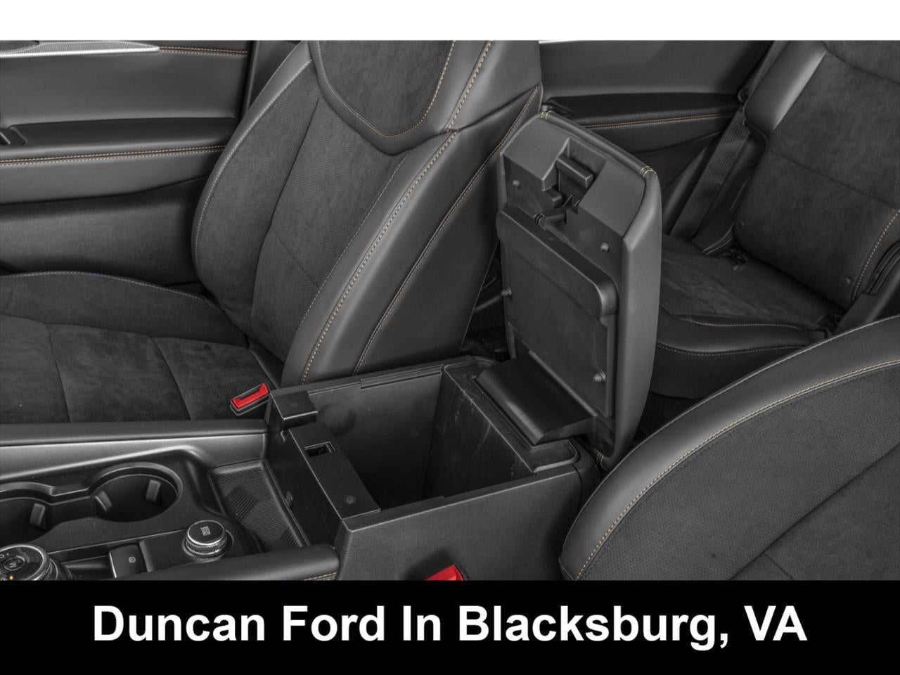 2027 Ford EXPLORER Base