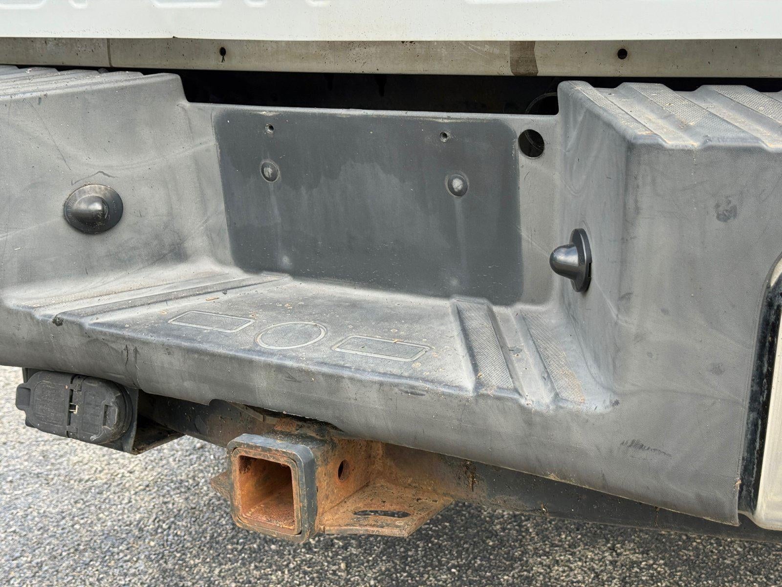 2011 Ford Super Duty F-350 Srw XL