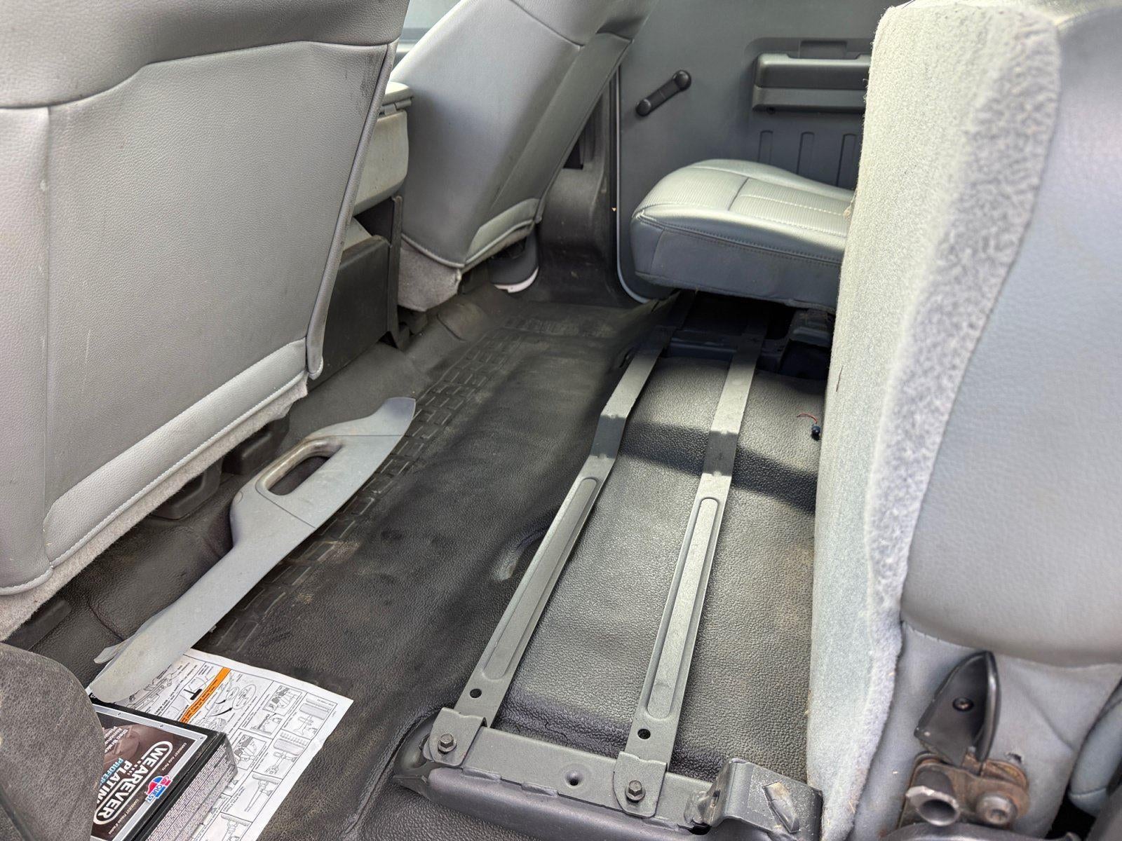 2011 Ford Super Duty F-350 Srw XL