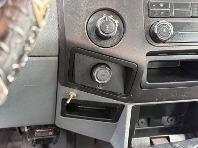 2011 Ford Super Duty F-350 Srw XL