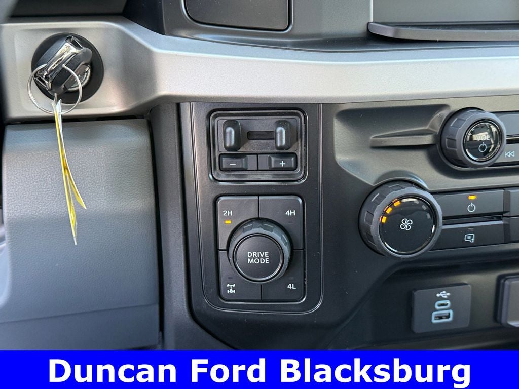 2026 Ford F-350SD XLT