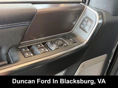 2026 Ford Super Duty F-350 SRW Platinum