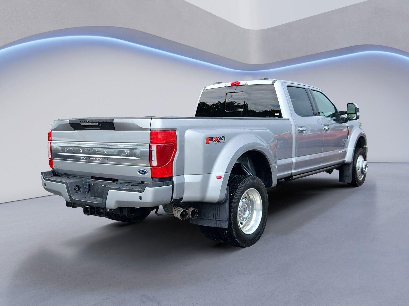 2022 Ford Super Duty F-450 DRW Platinum